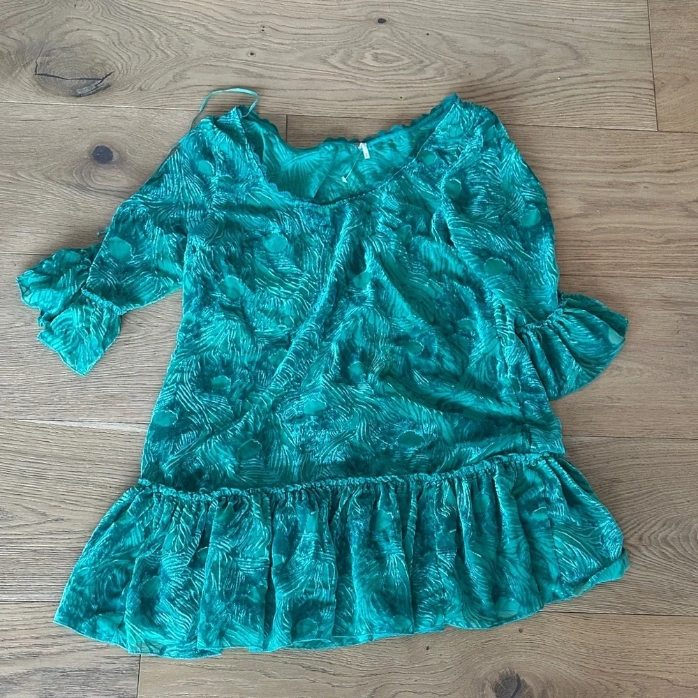 Free people women’s velvet Teal Dress M NWOT